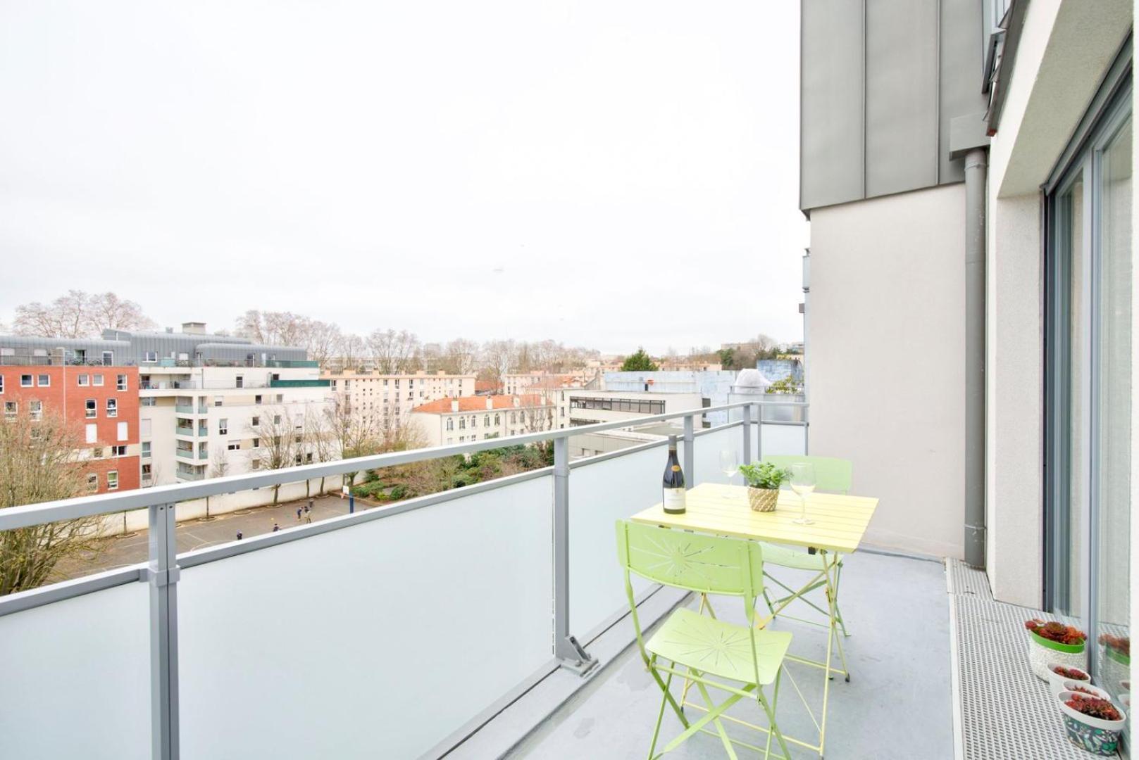 Le Perfectionniste - Spacieux Logement Terrasse Avec Parking Cachan Bagian luar foto